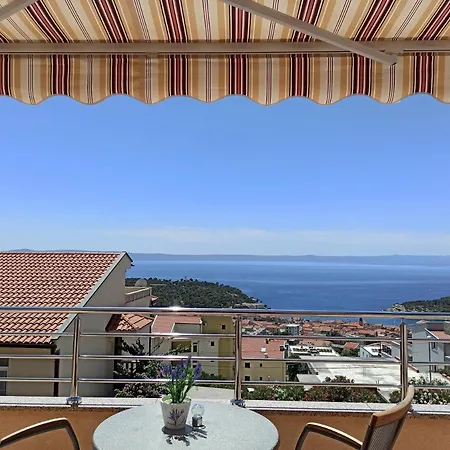 Antonia 3* Makarska