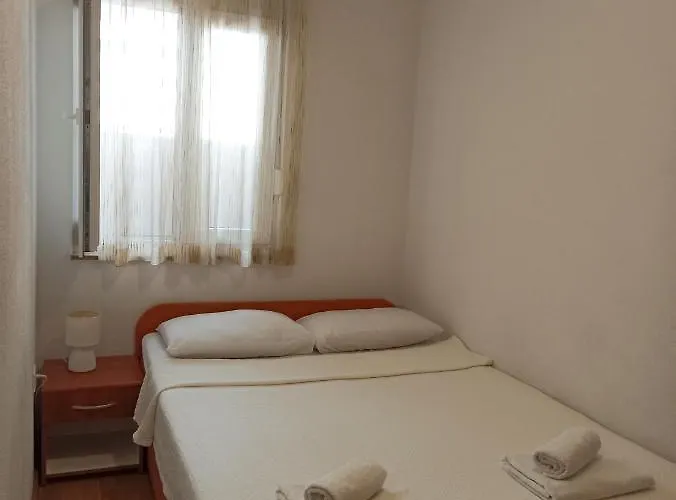 Antonia מאקרסקה