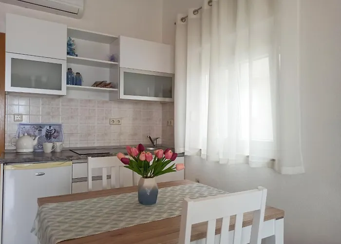 בית הארחה Antonia מאקרסקה