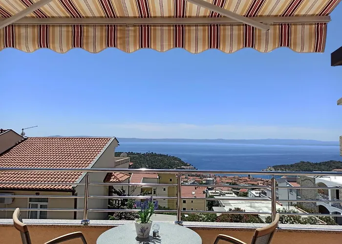 Antonia 3* Makarska